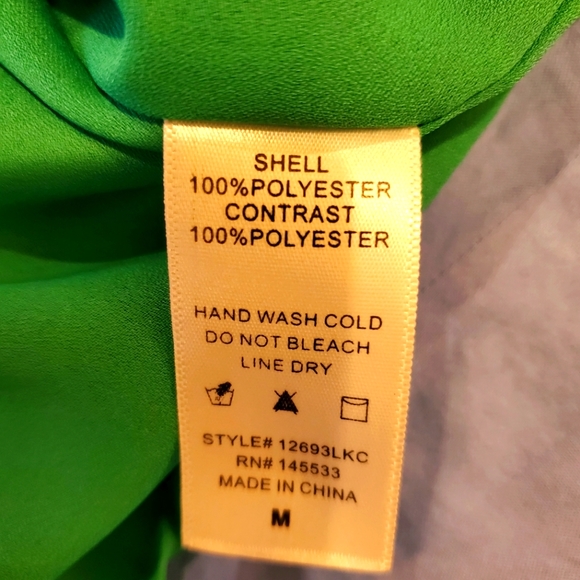 Green Top - Picture 7 of 7